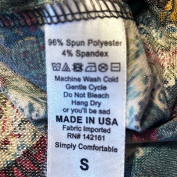 Lularoe women’s Small Skirt with pockets - Picture 3 of 3